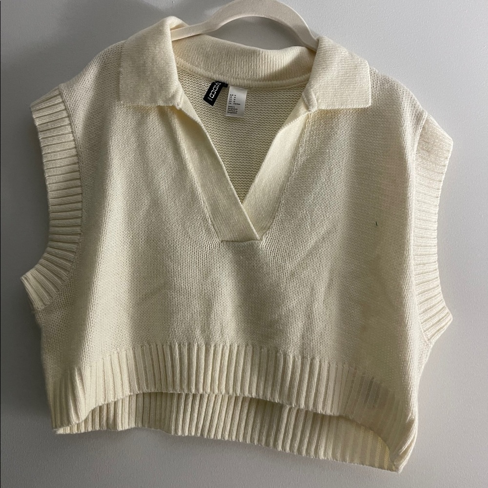Cropped sweater tank